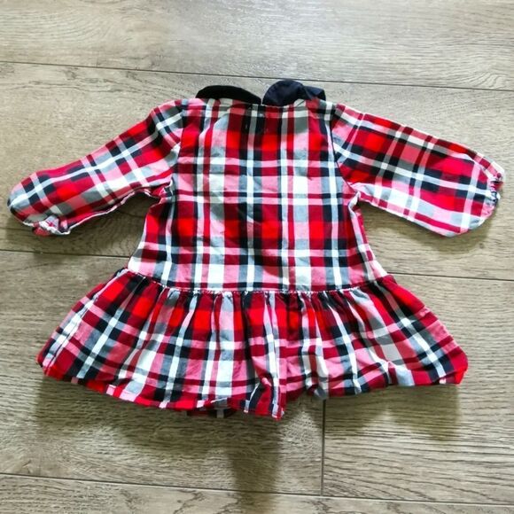 3/$15 Gap baby girl plaid dress 0-3 M - Picture 2 of 4